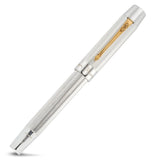 Dylan Thomas Stift mit geschlossener Kappe, guillochierter Silberschaft mit goldenem Clip und Goldakzenten