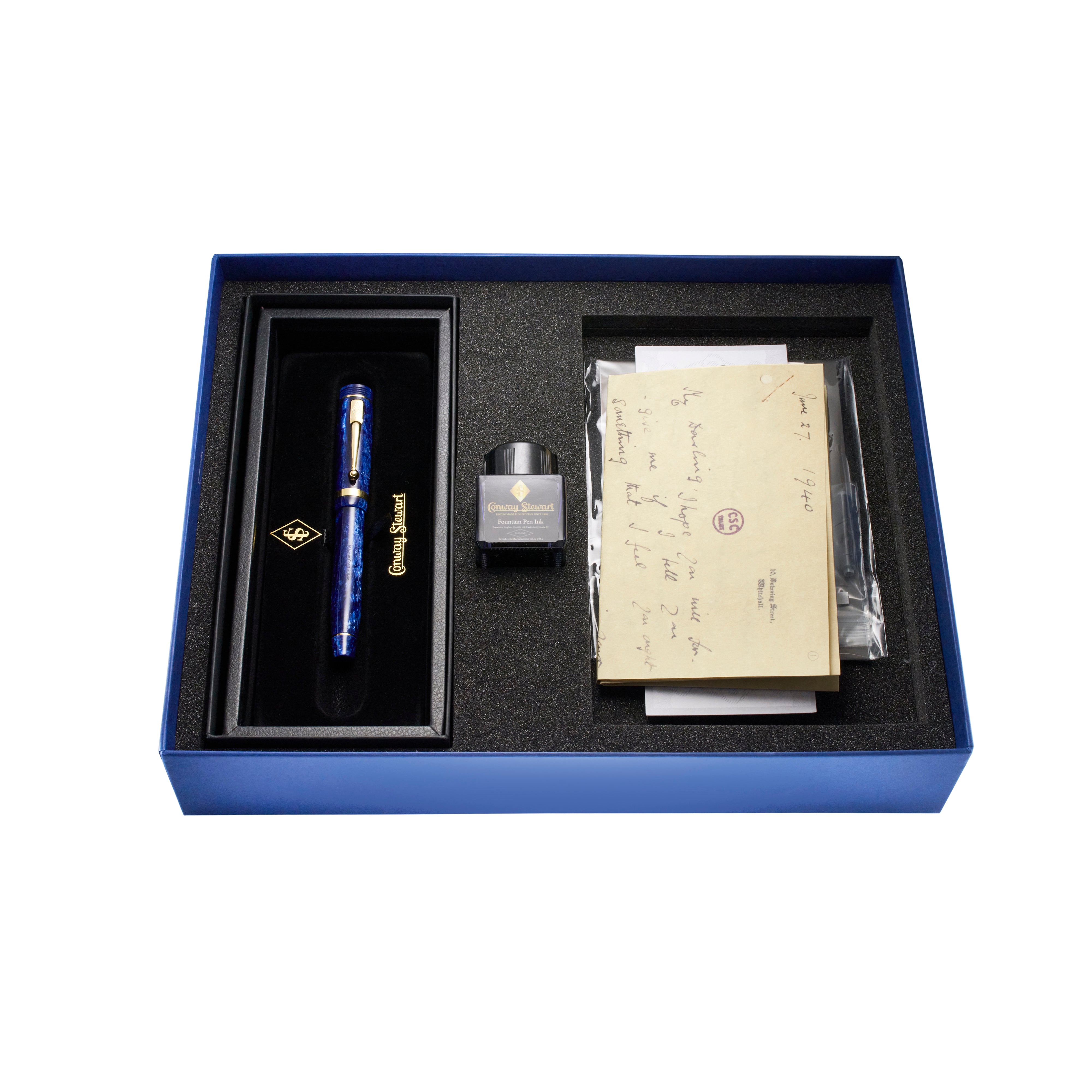 Lady Churchill Blue Stardust Geschenkset mit Tintenflasche und Faksimile-Brief in einer blauen Box