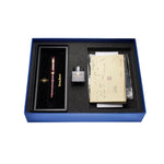 Coffret de présentation Lady Churchill Burgundy Pearl dans un coffret bleu avec flacon d'encre et fac-similé de lettre