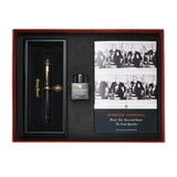 Churchill Heritage Geschenkset geöffnet: Stift, Conway Stewart Tintenflasche und Buch mit Churchills Reden