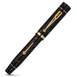 Stylo Churchill Dartmoor Lever-Fill fermé, vue en angle du mécanisme à levier