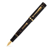 Stylo Churchill Dartmoor Lever-Fill fermé, montrant le mécanisme à levier doré sur le corps
