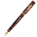 Conway Stewart Churchill Classic Brown Lever-Fill फाउंटेन पेन, कैप लगाकर, गोल्ड लीवर-फिल मैकेनिज़्म दिखाते हुए