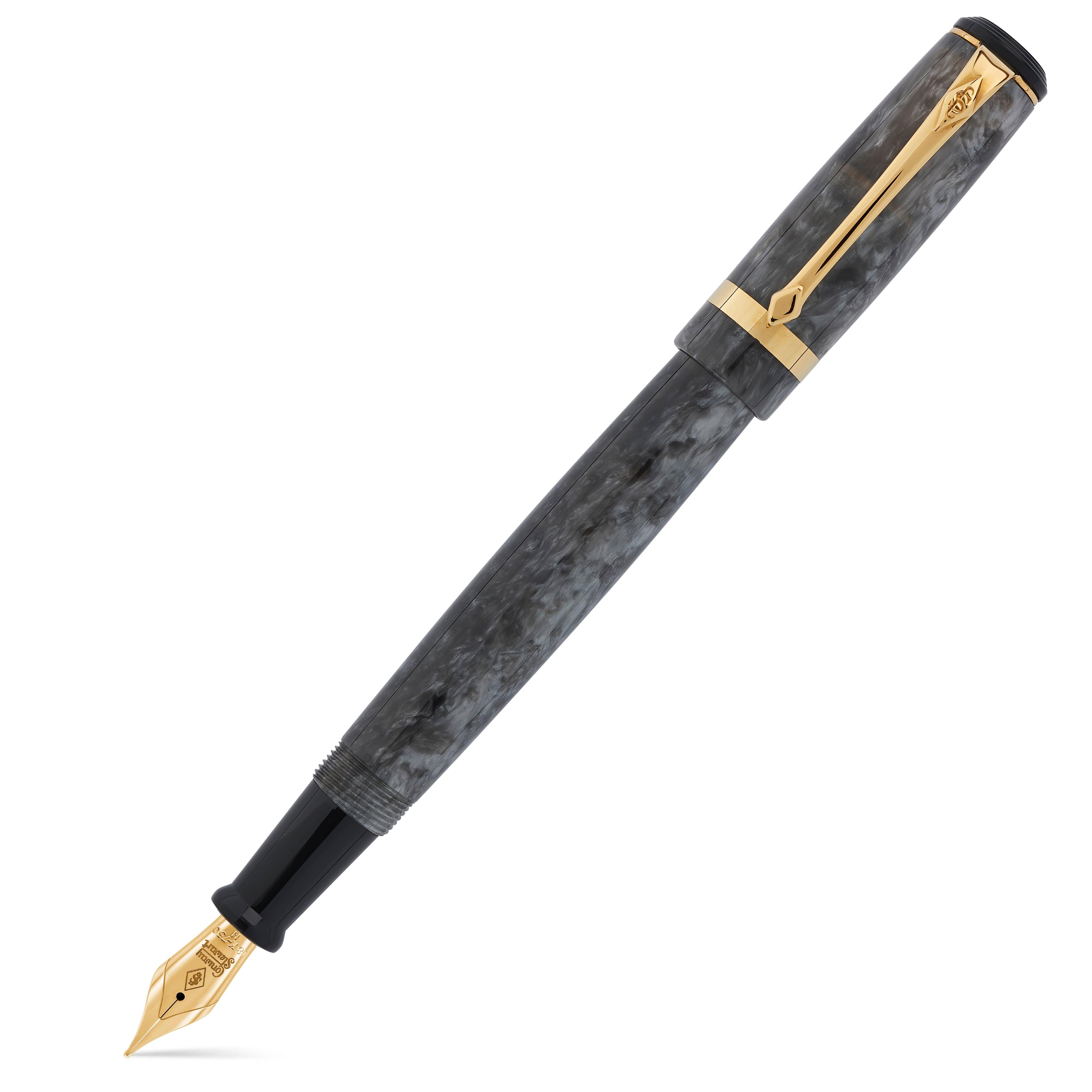 Stylo-plume Collectors Pen Silver Storm, capuchonné, montrant le corps en acrylique marbré gris à finitions dorées