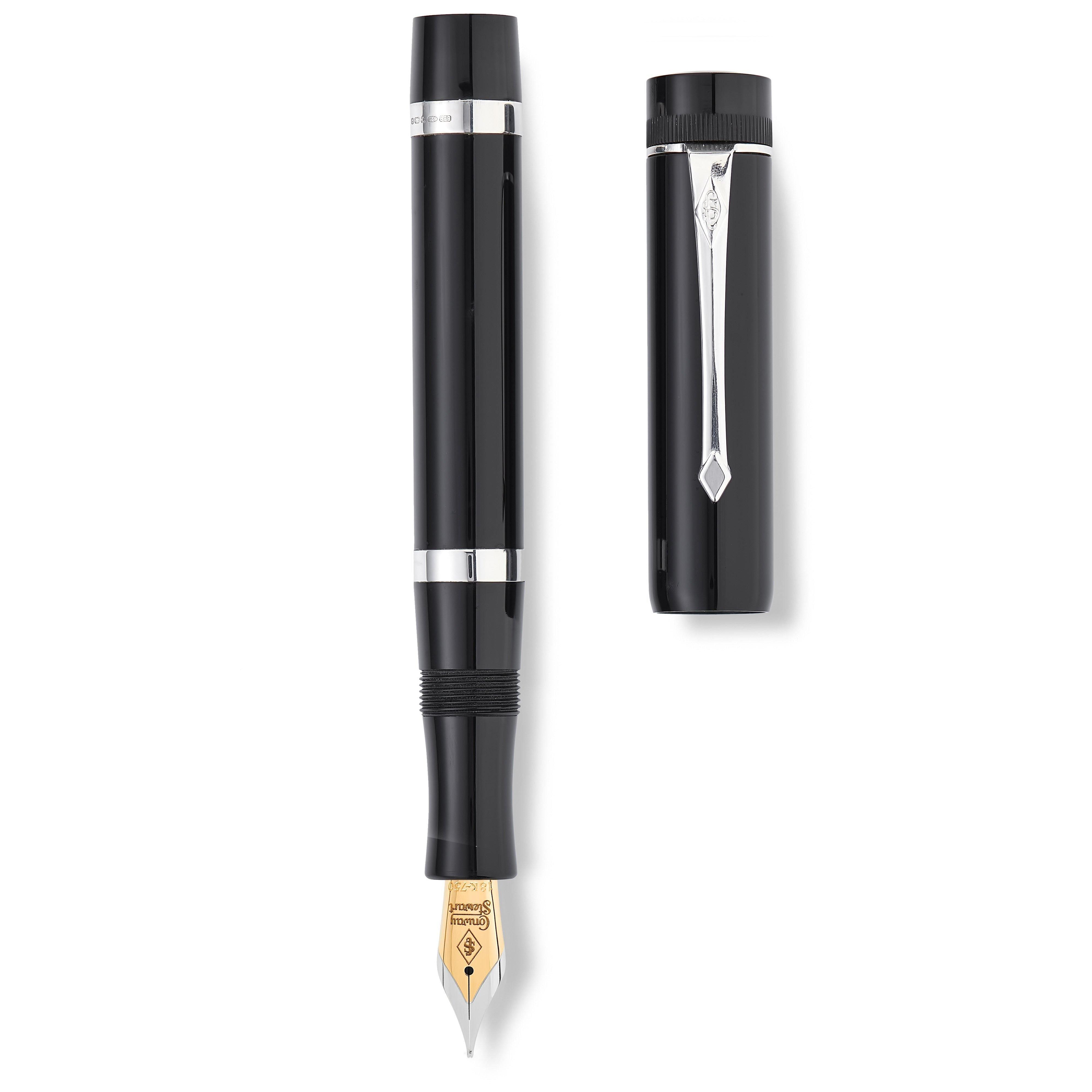 Schaft und Kappe des Marlborough Vintage Black Ebonite Silver Füllfederhalters nebeneinander liegend, Draufsicht von oben