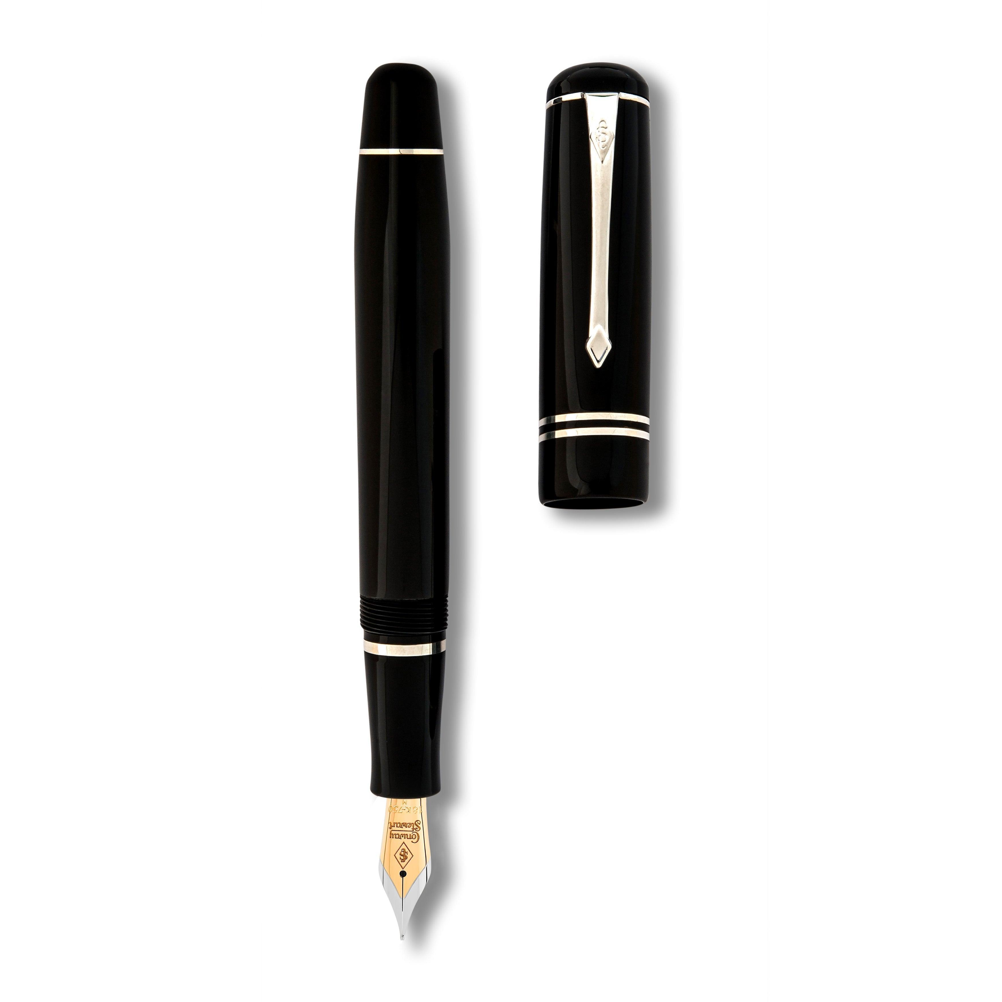 Schaft und Kappe des Winston Classic Black Silver Füllfederhalters nebeneinander liegend, Draufsicht von oben