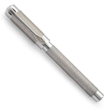 Jack Row Mirage Silver Finish geschlossen, Diagonalansicht des geriffelten, polierten Stahlschafts